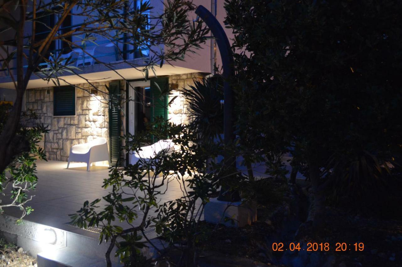 Villa Bandic Baška Voda Exterior foto